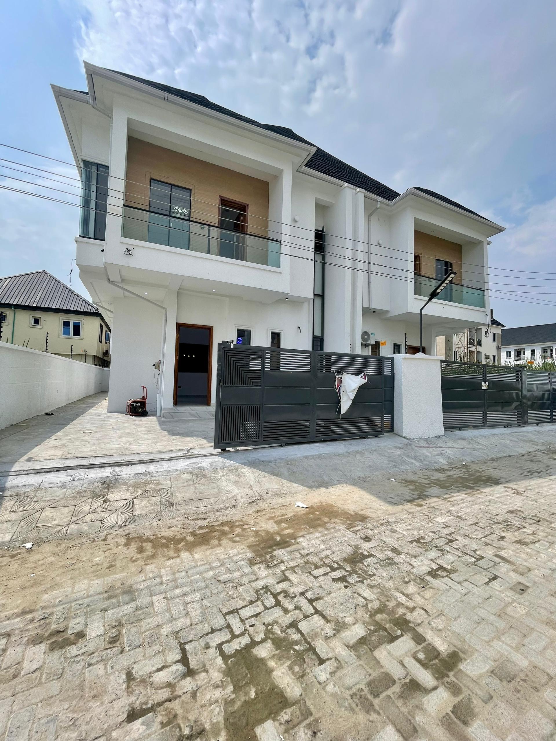 WhatsApp Image 2024-12-14 at 01.08.20